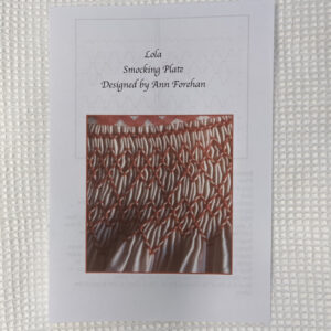 Lola -Smocking Plate